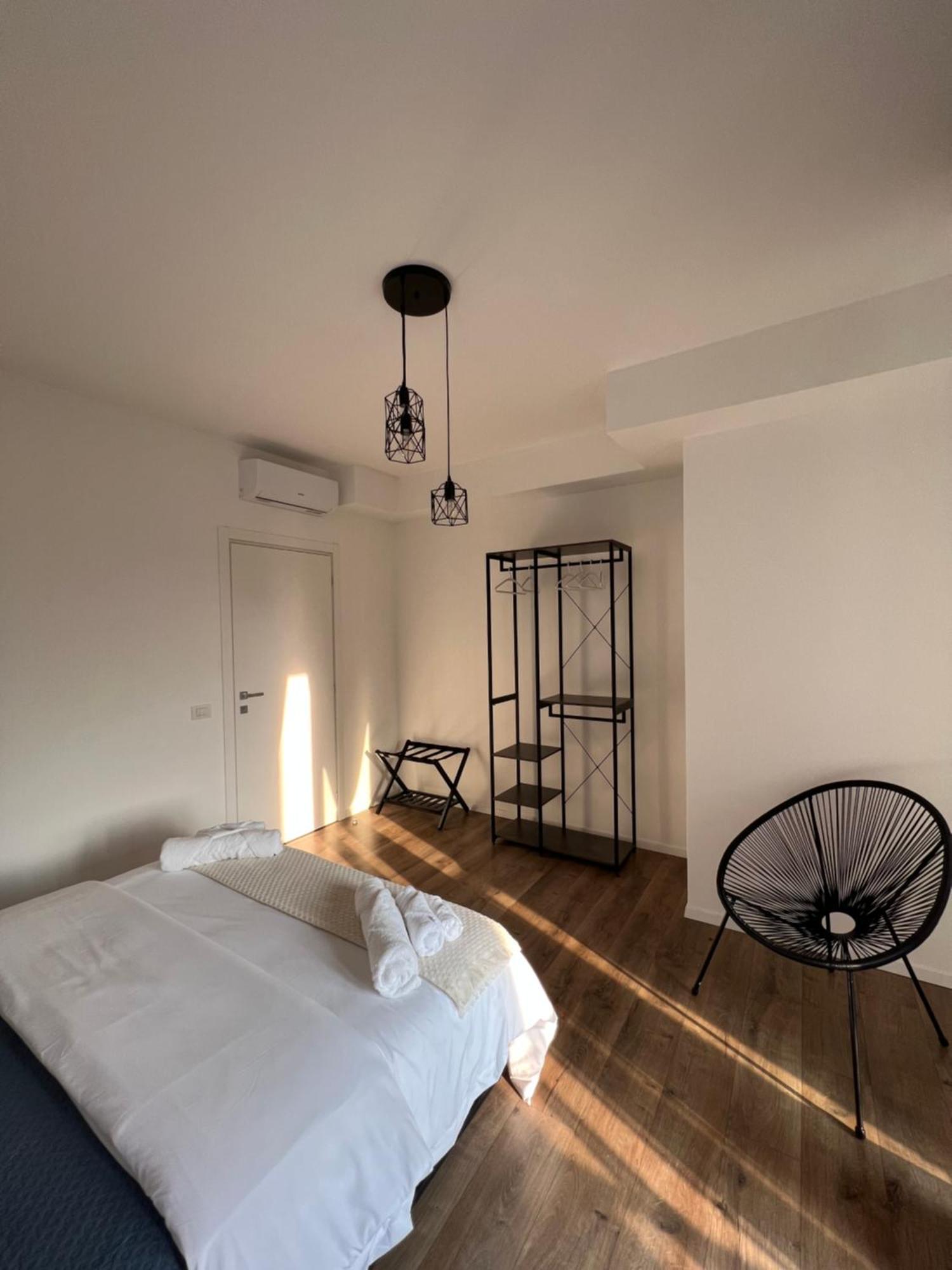 Appartamento Business Milano Bagian luar foto